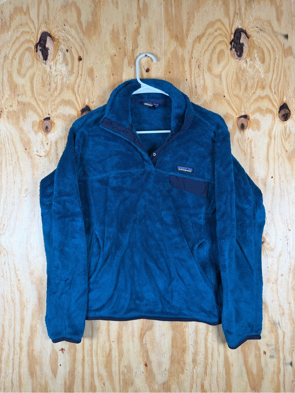 Patagonia Women’s Teal 1/4 Button Neck Fleece Pullover